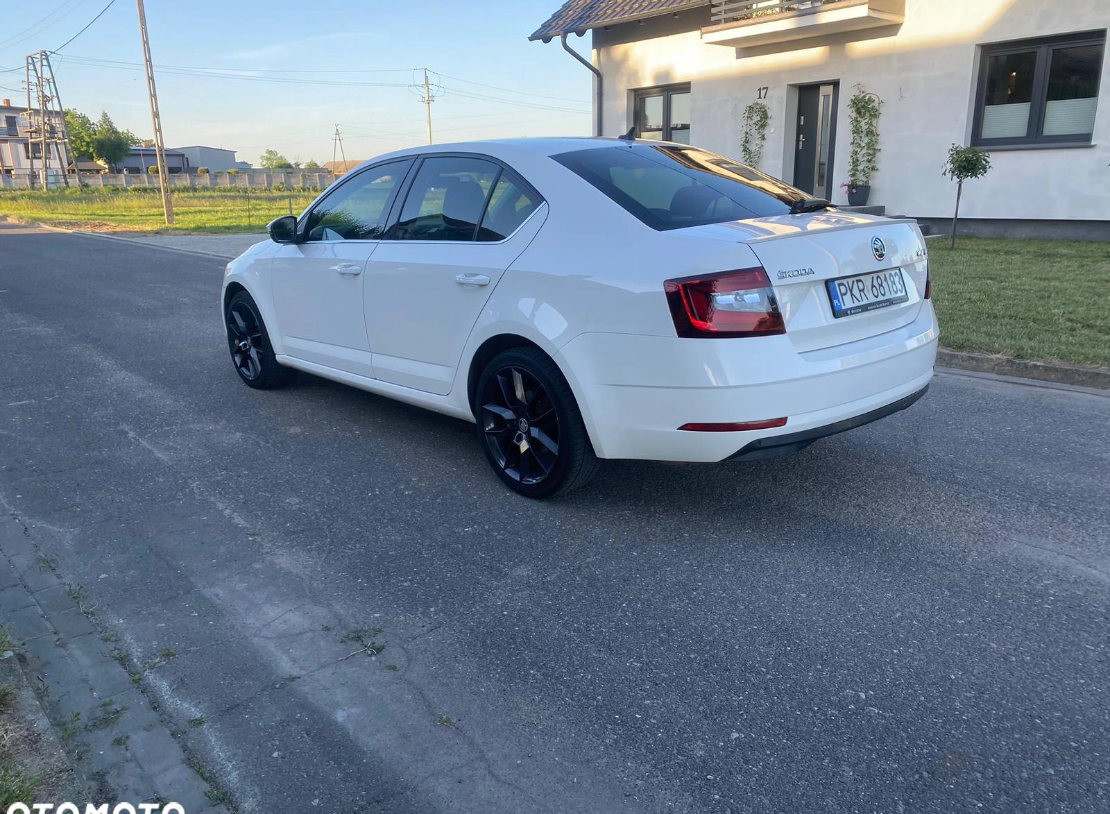 Skoda Octavia cena 45900 przebieg: 180653, rok produkcji 2017 z Krotoszyn małe 121